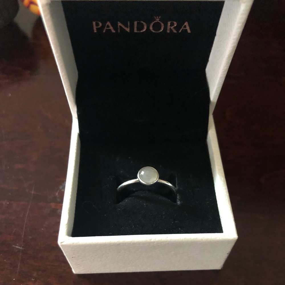 Pandora Ring